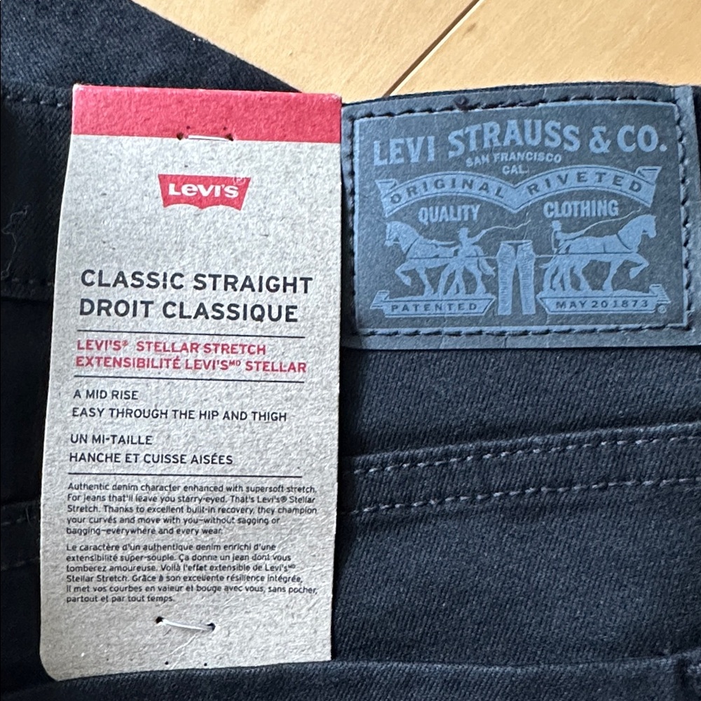 Levi's Black Jeans - Picture 5 of 7
